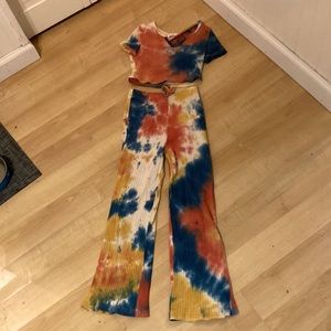 SHEIN Tie Dye Set